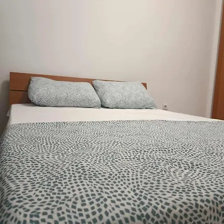 27 Apartment *